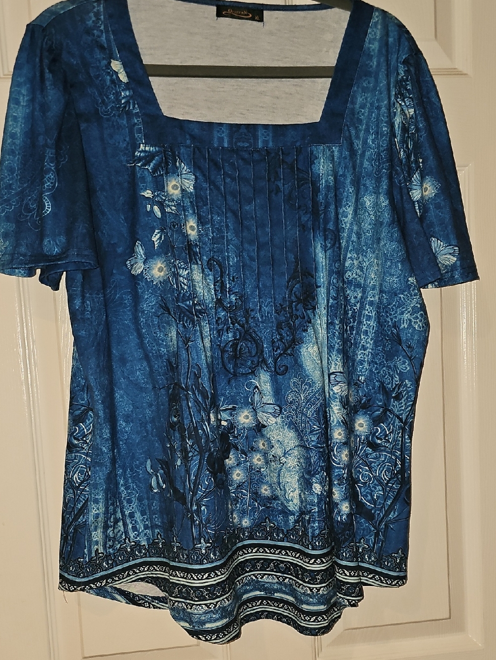 Blue Floral Square-Neck Tunic Top